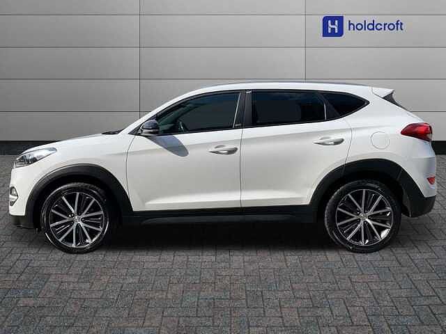 Hyundai TUCSON 1.7 CRDi Blue Drive Go SE 5dr 2WD White