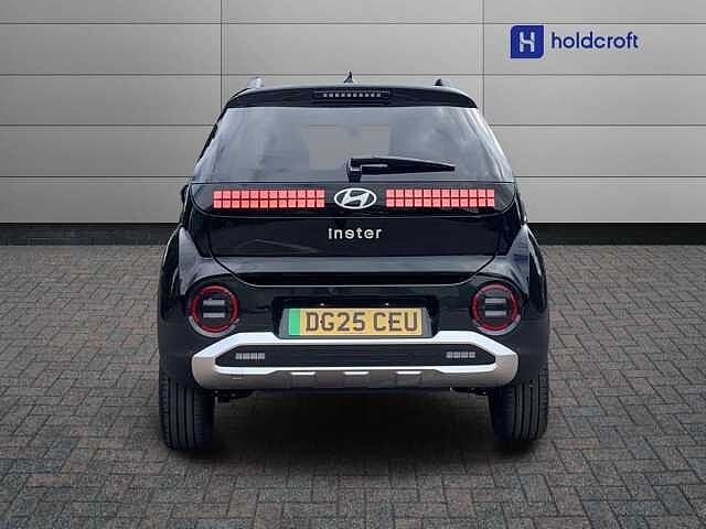 Hyundai INSTER 85kW 02 49kWh 5dr Auto Black