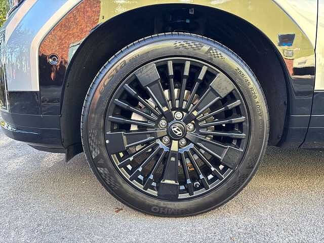 Hyundai Santa Fe 1.6 TGDi Plug-in Hybrid Calligraphy 5dr 4WD Auto