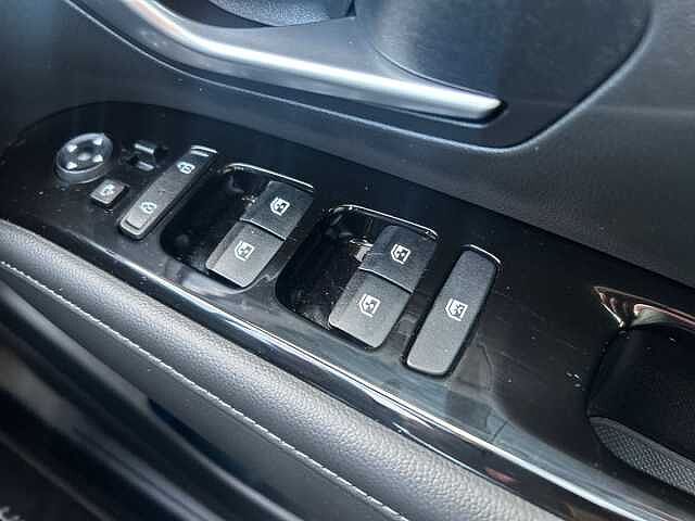 Hyundai Tucson 1.6 TGDi Hybrid 230 Ultimate 5dr 2WD Auto