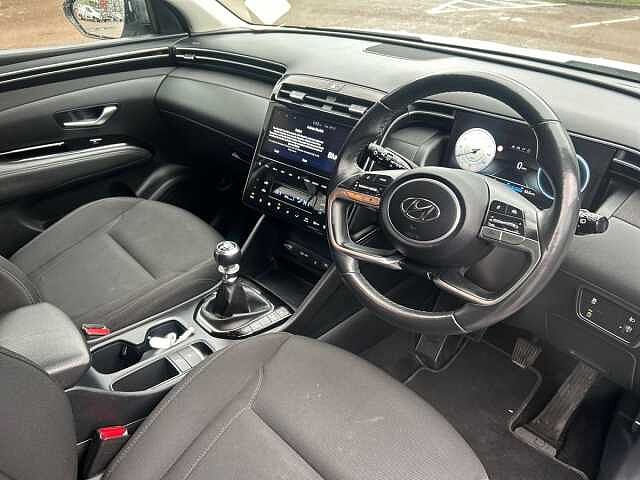 Hyundai TUCSON 1.6 TGDi Premium 5dr 2WD White