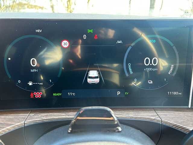 Hyundai Santa Fe 1.6 TGDi Plug-in Hybrid Ultimate 5dr 4WD Auto