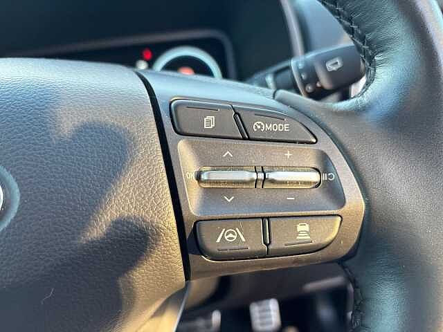 Hyundai Kona 150kW Premium 64kWh 5dr Auto