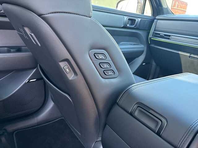 Hyundai Santa Fe 1.6 TGDi Hybrid Calligraphy 5dr 4WD Auto