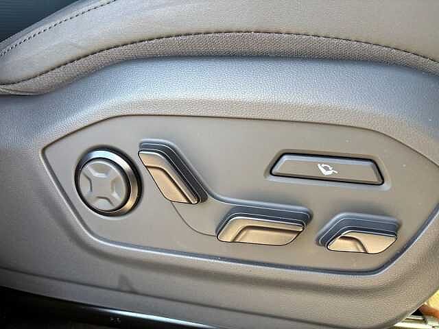 Hyundai Santa Fe 1.6 TGDi Hybrid Calligraphy 5dr 4WD Auto