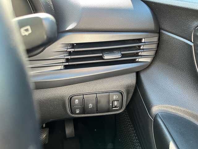 Hyundai i20 1.0T GDi 48V MHD SE Connect 5dr