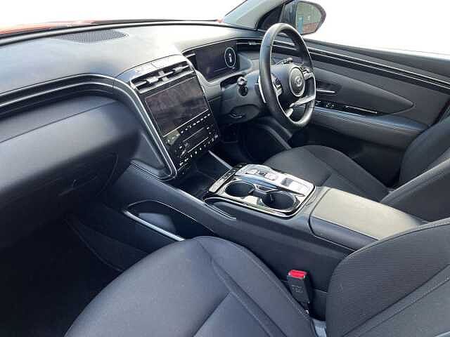 Hyundai Tucson 1.6 TGDi Plug-in Hybrid Premium 5dr 4WD Auto