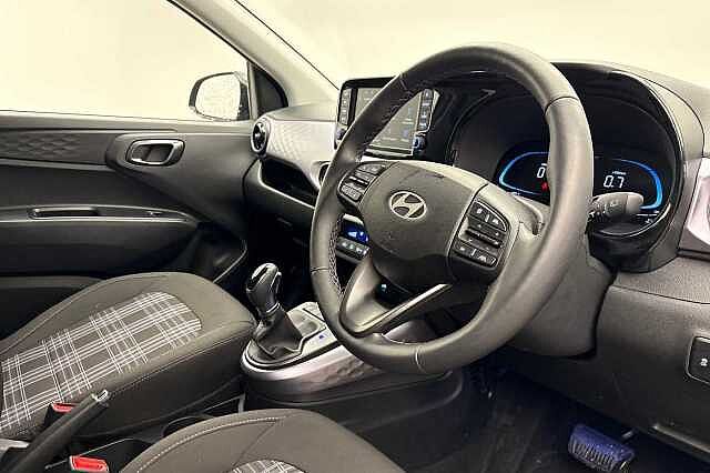 Hyundai i10 1.2 [79] Premium 5dr Auto [Nav]