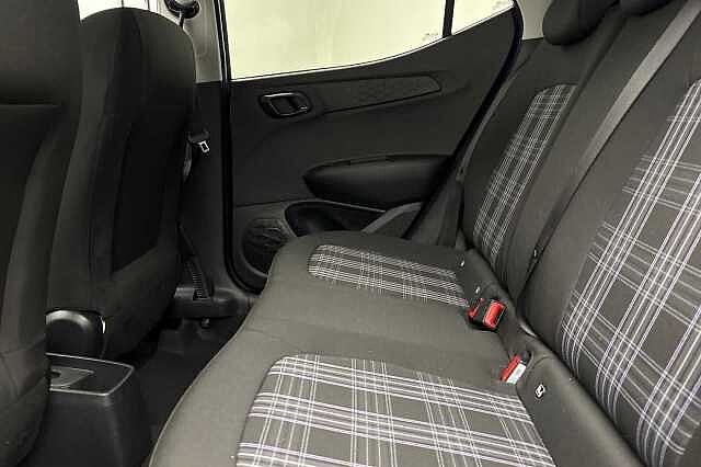 Hyundai i10 1.2 [79] Premium 5dr Auto [Nav]
