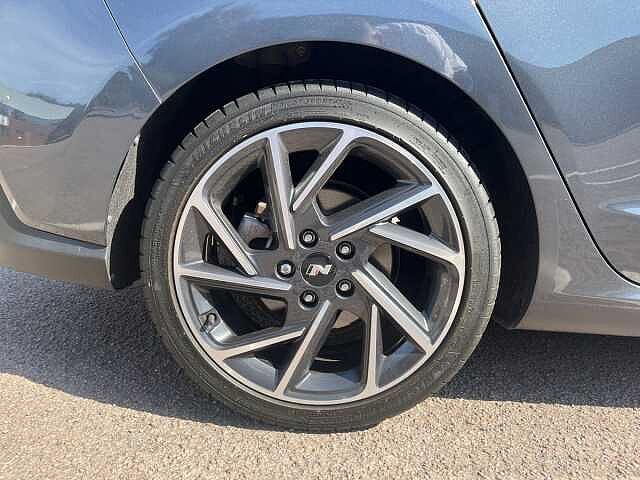 Hyundai i30 Fastback 1.5T GDi N Line 5dr