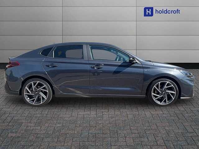 Hyundai i30 Fastback 1.5T GDi N Line 5dr