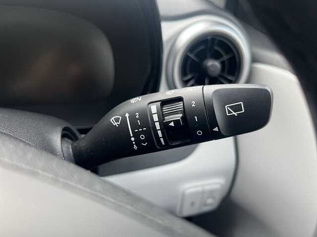 Hyundai i10 1.2 MPi Premium 5dr Auto