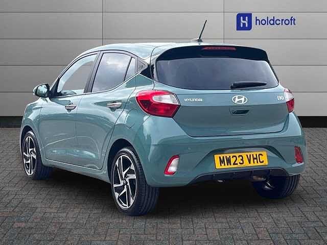 Hyundai i10 1.2 MPi Premium 5dr Auto