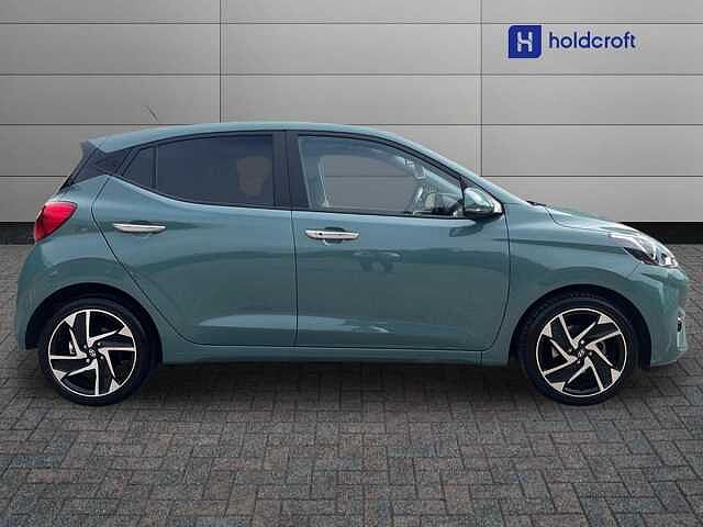 Hyundai i10 1.2 MPi Premium 5dr Auto