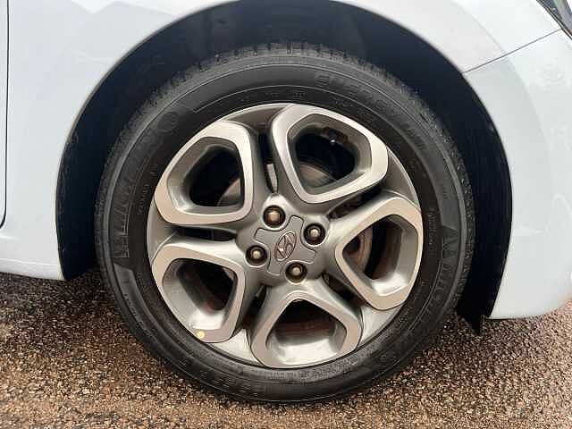 Hyundai I20 1.2 MPi Play 5dr Blue