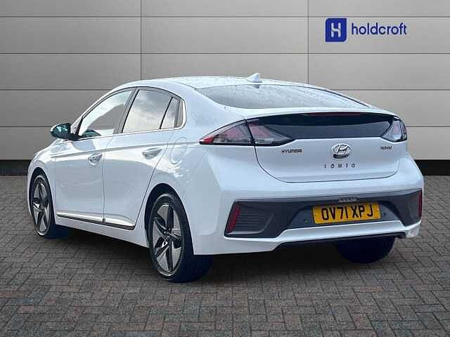 Hyundai Ioniq 1.6 GDi Hybrid Premium SE 5dr DCT