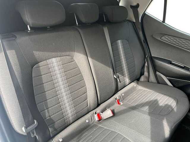 Hyundai i10 1.0 MPi SE Connect 5dr