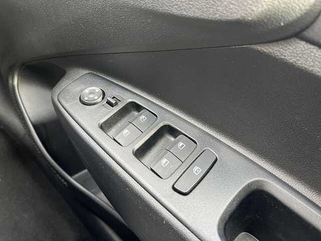 Hyundai i10 1.0 MPi SE Connect 5dr