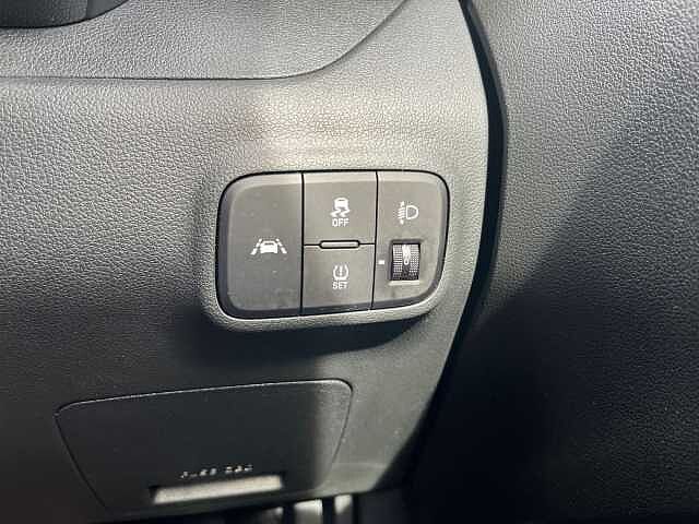 Hyundai i10 1.0 MPi SE Connect 5dr