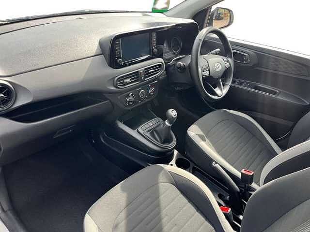 Hyundai i10 1.0 MPi SE Connect 5dr
