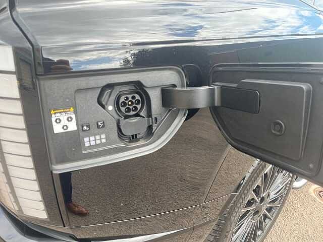 Hyundai Ioniq 9 226kW Calligraphy 110kWh 5dr AWD Auto [6 Seat]